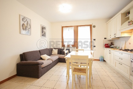 Foto Appartamento in Via Stradone, Torri di Quartesolo Marola di 80 m²