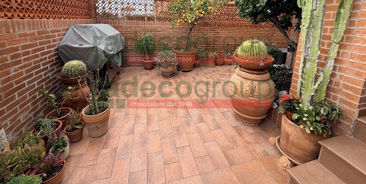 Foto Villa a schiera in Via Inghilterra 46, Livorno Scopaia di 170 m²