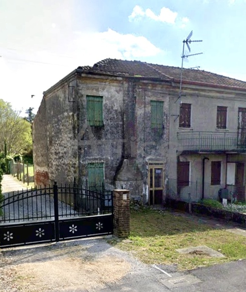 casa indipendente in vendita a Pontecchio Polesine