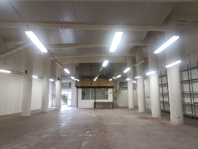 Foto Capannone industriale in Via Terpi 45 R, Genova Molassana di 570 m²
