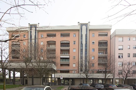 Foto Appartamento in Piazza Bernini 19, Cormano di 91 m² con 3 locali