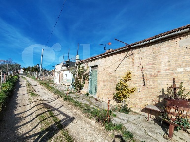 Foto Casa indipendente in Via del Porto snc, Vasto di 70 m² con 2 locali