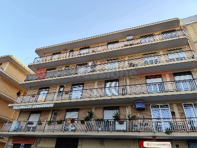 Foto Appartamento in SAN GIROLAMO, Bari San Girolamo di 115 m² con 4 locali