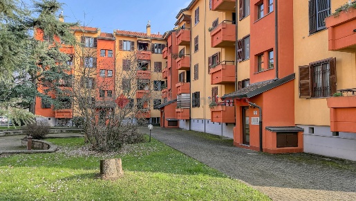Foto Appartamento in Monte Bianco, Cambiago Centro di 110 m² con 3 locali