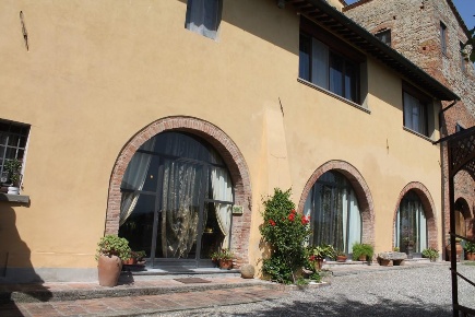 Foto Appartamento a Casciana Terme Lari Lari di 135 m² con 6 locali