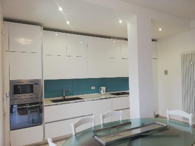 Foto Appartamento a Viareggio Città Giardino di 90 m² con 4 locali