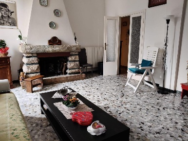 Foto Appartamento a Seravezza Ripa Pozzi Querceta Ponterosso di 100 m²