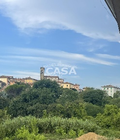 Foto Villa a schiera a Santa Maria a Monte Montecalvoli di 180 m²