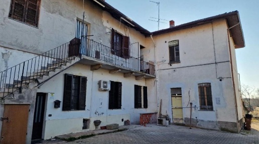 Foto Appartamento a Vigevano Vallere, Castellana di 99 m² con 3 locali