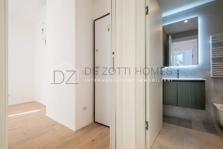 Foto Appartamento in Via Andrea Mantegna 2, Milano Sempione con 3 locali