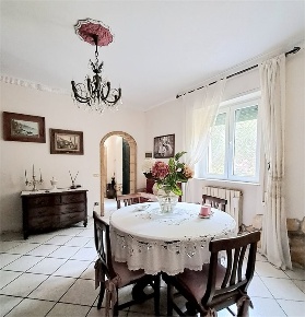 Foto Villa unifamiliare a Massarosa di 170 m² con 6 locali in vendita