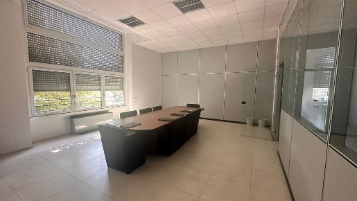 Foto Ufficio a Rho di 190 m² in affitto