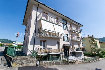 Foto Appartamento in via Don Antonio Seghezzi, Cisano Bergamasco Centro