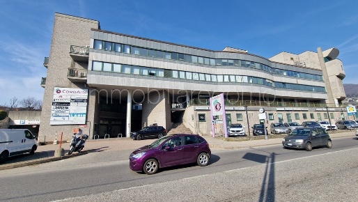 Foto Ufficio in Via Oltrecolle, Como Lora di 170 m² con 2 locali in vendita