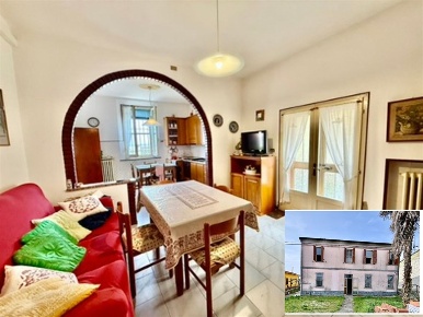 Foto Casa indipendente in via Torretta, Alfonsine di 240 m² con 6 locali