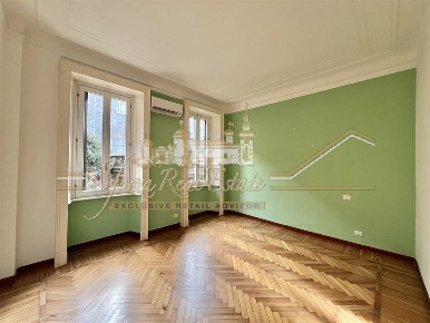 Foto Ufficio in Via Spartaco, Milano Montenero di 162 m² con 4 locali