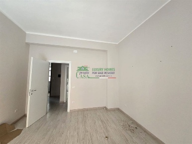 Foto Appartamento a Gela di 95 m² in vendita