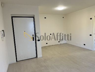 Foto Appartamento a Rovellasca di 80 m² con 3 locali in affitto