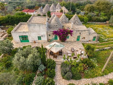 Foto Casale in Contrada Terranova, Monopoli di 230 m² con 5 locali