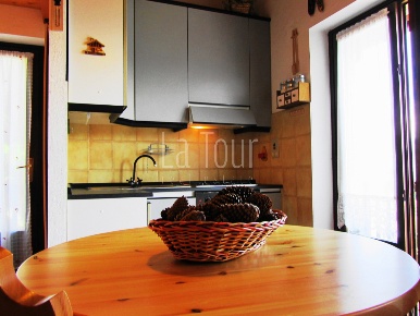 Foto Appartamento in Frazione Chate 45, Torgnon di 40 m² con 2 locali