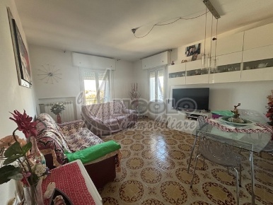 Foto Appartamento a Occhiobello di 82 m² con 4 locali in vendita