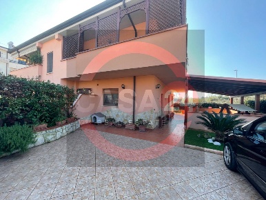 Foto Villa singola in Via Battaglia di Lepanto, Sermoneta in vendita
