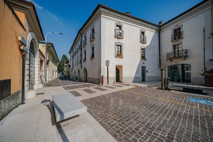 Foto Appartamento in Piazza G. Matteotti 7, Padenghe sul Garda Centro