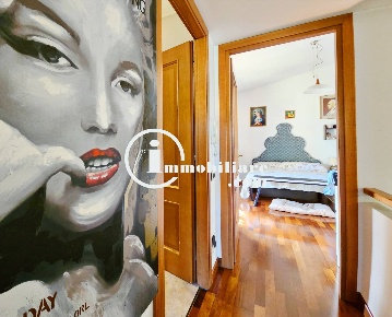 Foto Case semi ndipendenti in VIALE UMBERTO GIORDANO 80, Cerveteri