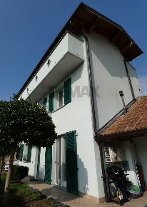 Foto Villa unifamiliare in VIA ROMA 134, San Martino Siccomario Centro