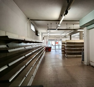 Foto Attività commerciale in Viale Europa 25, Altopascio Altopascio Centro