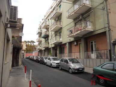 Foto Appartamento in Via Scandurra, Catania Borgo di 80 m² con 3 locali