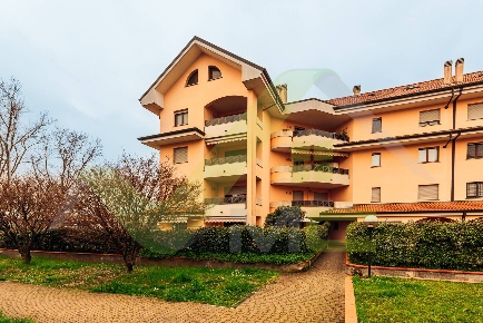 Foto Appartamento in VIA TRIVULZIO 1, Melzo di 159 m² con 4 locali