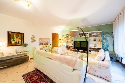 Foto Appartamento in VIA TRIVULZIO 1, Melzo di 159 m² con 4 locali