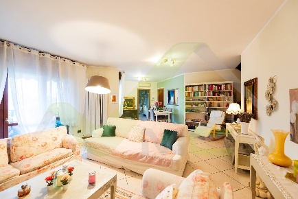 Foto Appartamento in VIA TRIVULZIO 1, Melzo di 159 m² con 4 locali