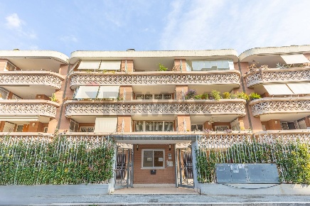 Foto Appartamento in Via Alberto Moravia 112, Roma Fonte Ostiense di 55 m²