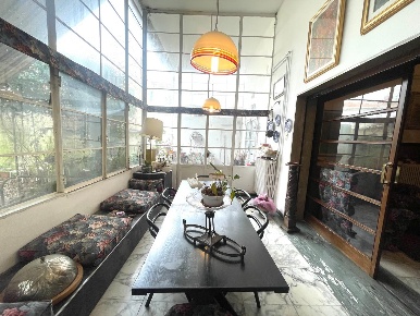 Foto Villa unifamiliare a Livorno Calzabigi di 220 m² con 8 locali