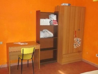 Foto Stanza in piazza vetovaglie 1, Pisa Santa Maria di 90 m² con 5 locali