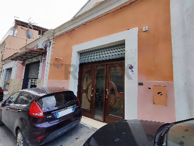 Foto Locale commerciale in Vico Dei Conciatoi 4, Foggia di 51 m² in affitto