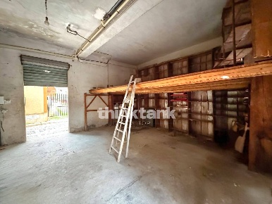 Foto Magazzino in Via Michelangelo Buonarroti 5, Pachino Centro di 80 m²