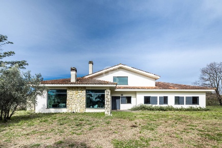 Foto Villa unifamiliare in Località Pontarello 77, Vetralla di 300 m²