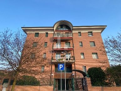 Foto Appartamento in Via Dei Cedri, Ferrara Via Pomposa di 90 m² in vendita