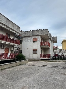 Foto Appartamento in Corso Umberto I Parco Sant'Angelo Snc, Carinola Centro