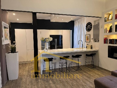 Foto Appartamento in Via Firenze 146, Pescara di 90 m² con 3 locali