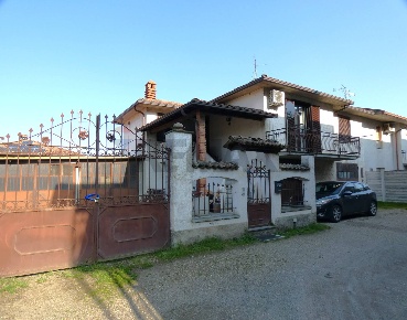 Foto Villa unifamiliare in via fermi 59, Cava Manara Tre Re Mezzana Corti
