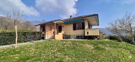 Foto Villa singola in Via Coassoli 90, Cantalupa di 220 m² con 4 locali