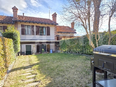 Foto Villa a schiera in Via Castellazzo 6, Monzuno Brento di 140 m²
