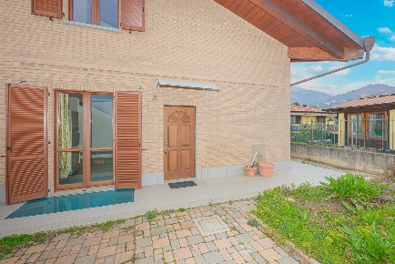 Foto Villa unifamiliare in BRIONE, Givoletto Centro di 160 m² con 5 locali