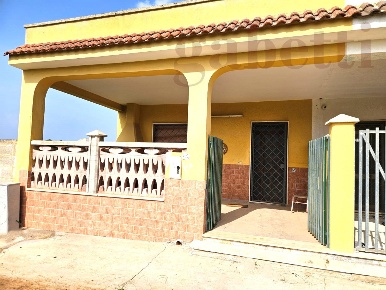 Foto Villa unifamiliare in Pasternak, Nardò Torre Squillace di 100 m²