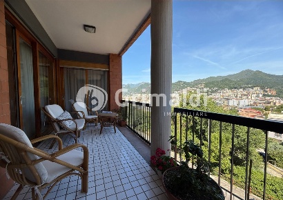 Foto Appartamento in Via Panoramica 26, Salerno Irno - Brignano di 220 m²