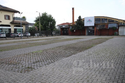 Foto Capannone industriale in Via Mincio 4, Olgiate Olona di 700 m²